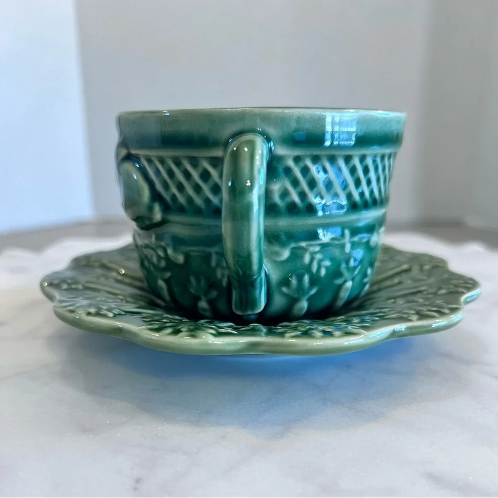 Discontinued Rabbit Green by BORDALLO PINHEIRO Rabbits Carrots Cup & Saucer Set
